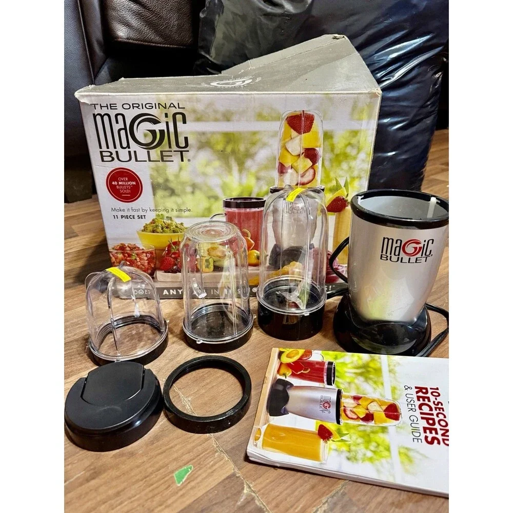 Magic Bullet Personal Blender 250W 18oz Silver/Black Cups Lids MBR1101 -9pieces